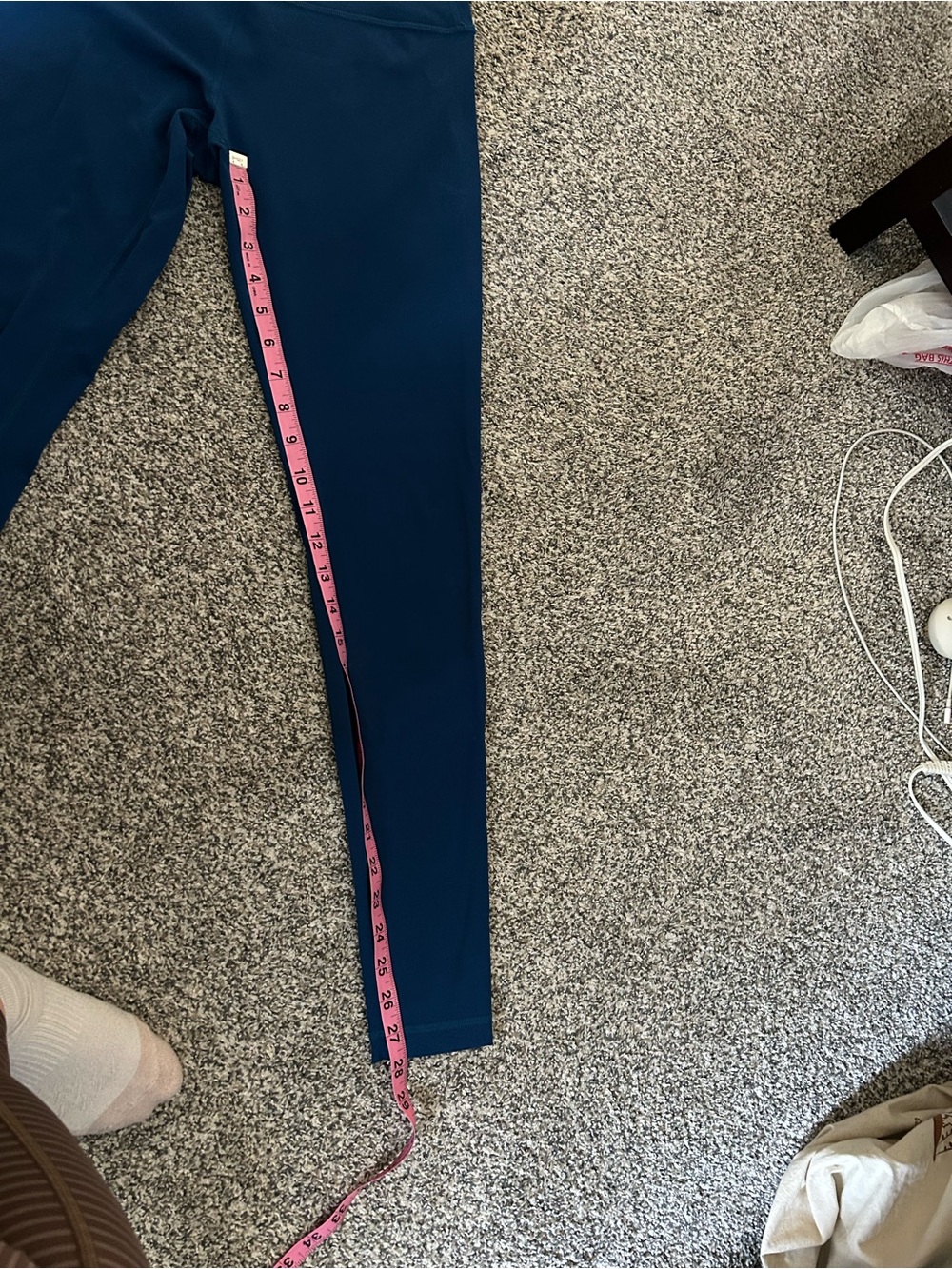 Blue Lululemon leggings - Picture 5 of 5